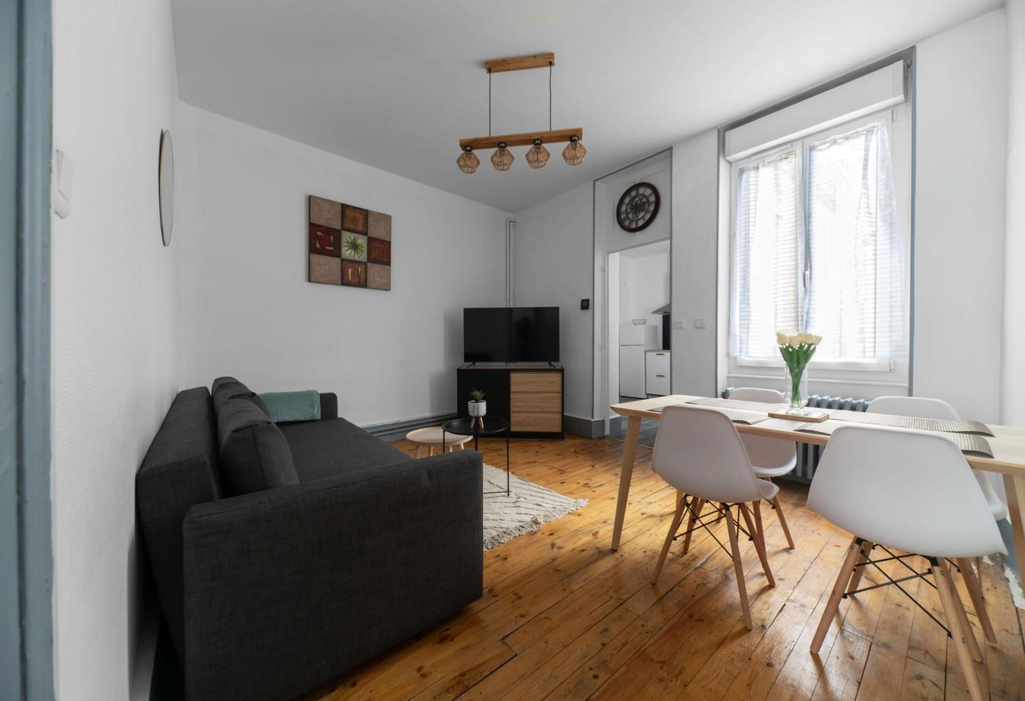 וישי L'Alliotaux - Appartement Calme Et Design - Parking Gratuit מראה חיצוני תמונה